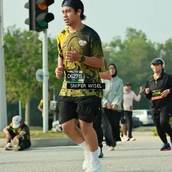 Runner Photo 6146963