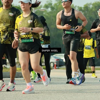 Runner Photo 6147059