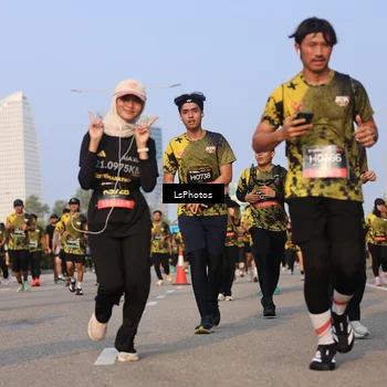Runner Photo 6147178