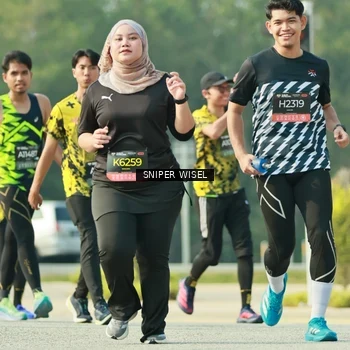 Runner Photo 6147243