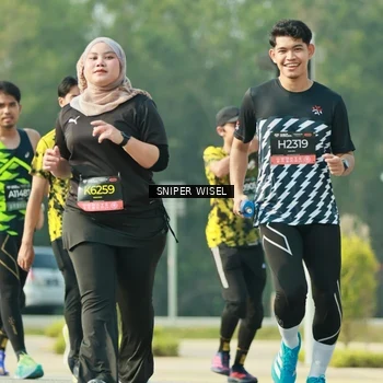 Runner Photo 6147246