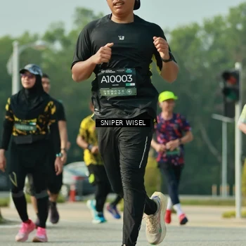 Runner Photo 6147307