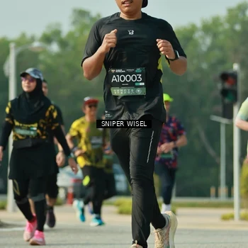 Runner Photo 6147314