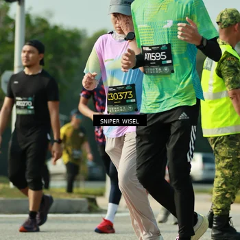 Runner Photo 6147326