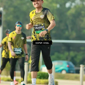 Runner Photo 6147335