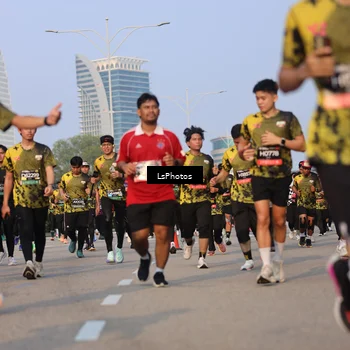 Runner Photo 6147359