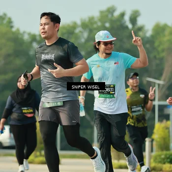 Runner Photo 6147363