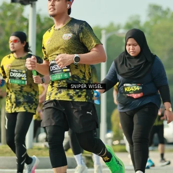 Runner Photo 6147435