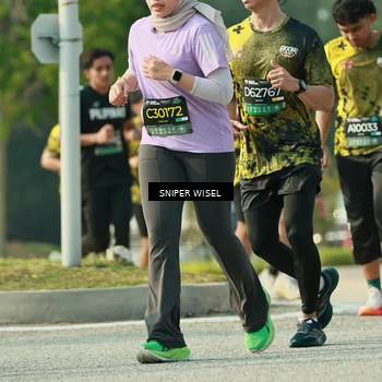 Runner Photo 6147466