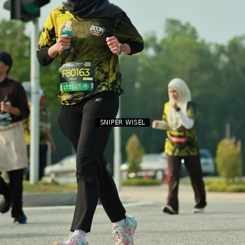 Runner Photo 6147611