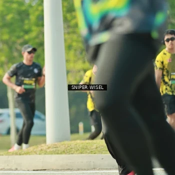 Runner Photo 6147719