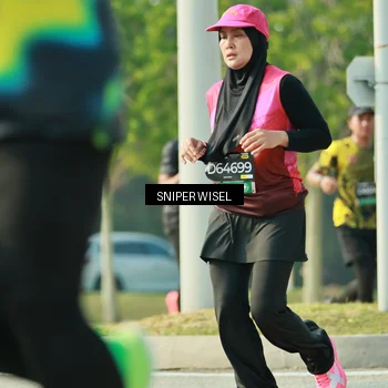 Runner Photo 6147733