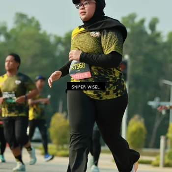 Runner Photo 6147820