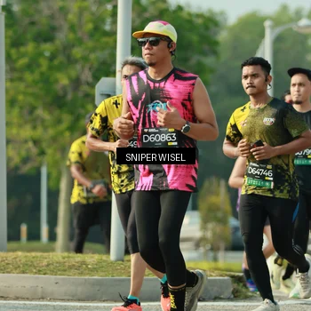 Runner Photo 6147863