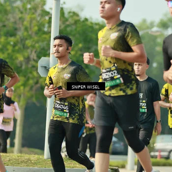 Runner Photo 6147879