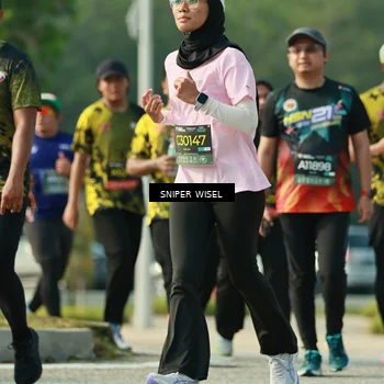 Runner Photo 6147884