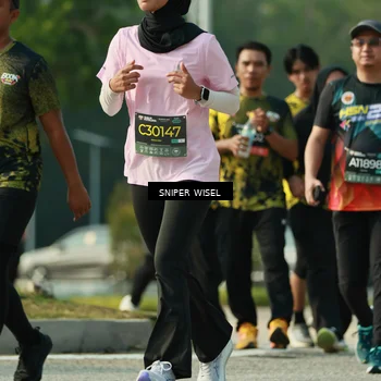 Runner Photo 6147907