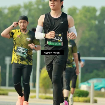 Runner Photo 6147916
