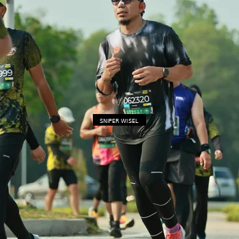 Runner Photo 6147934