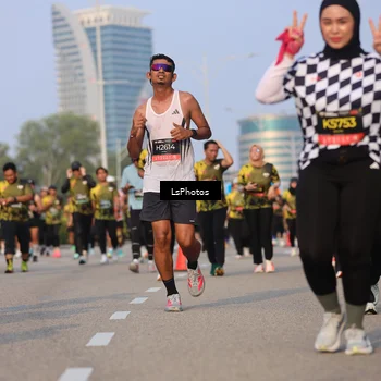 Runner Photo 6147956