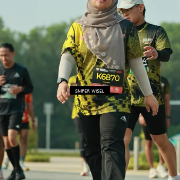 Runner Photo 6148001