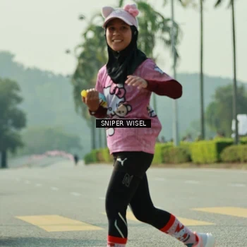 Runner Photo 6148072