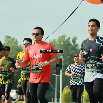 Runner Photo 6148115