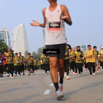 Runner Photo 6148136