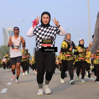 Runner Photo 6148164