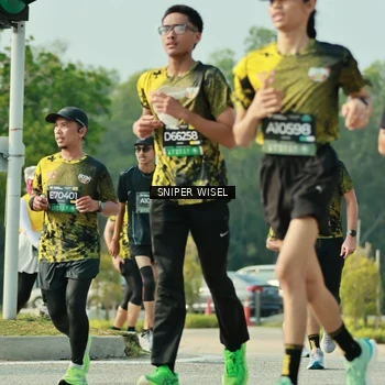 Runner Photo 6148181