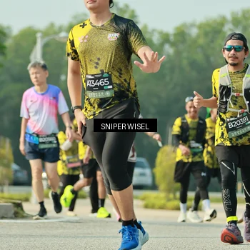 Runner Photo 6148217