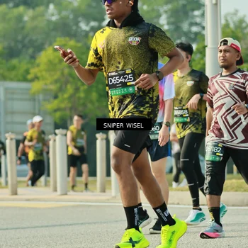 Runner Photo 6148298
