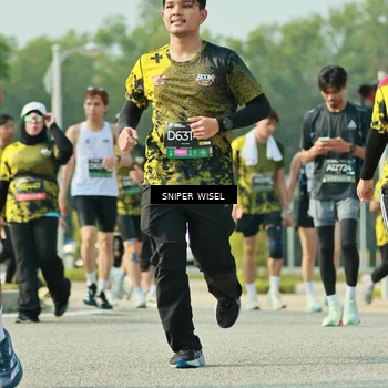 Runner Photo 6148444