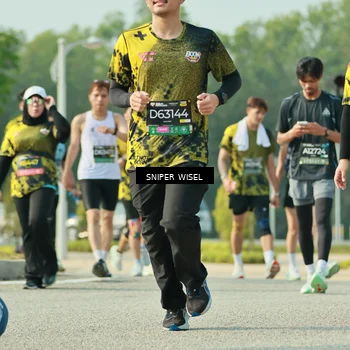Runner Photo 6148456