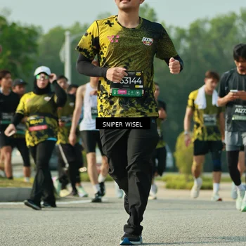 Runner Photo 6148464