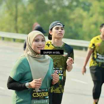Runner Photo 6148650