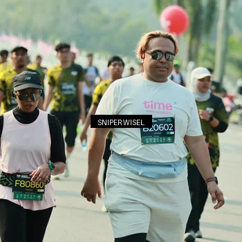 Runner Photo 6148670