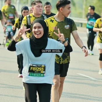 Runner Photo 6148734