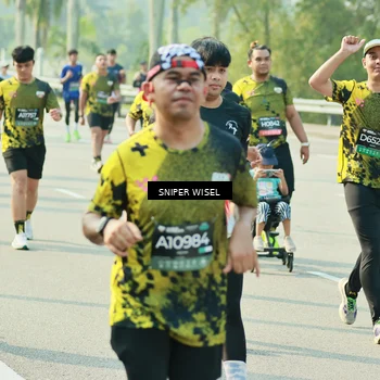 Runner Photo 6148861