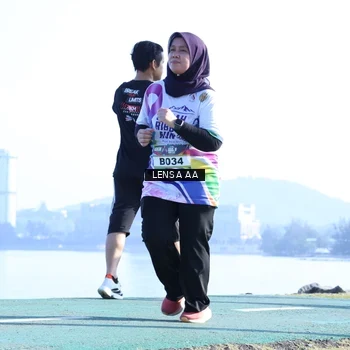 Runner Photo 6148982