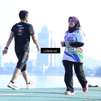 Runner Photo 6149004