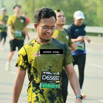Runner Photo 6149023
