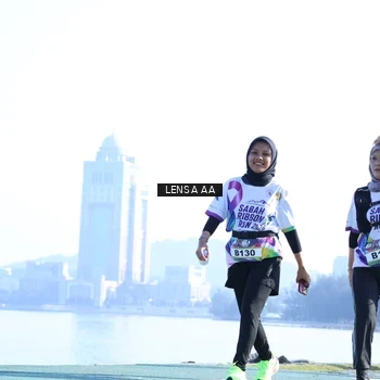 Runner Photo 6149078