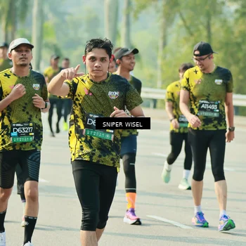 Runner Photo 6149088
