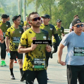 Runner Photo 6149140
