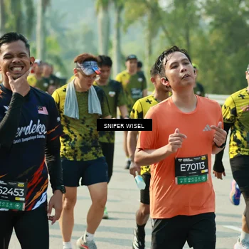 Runner Photo 6149184