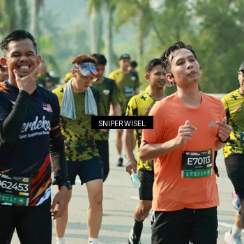 Runner Photo 6149191