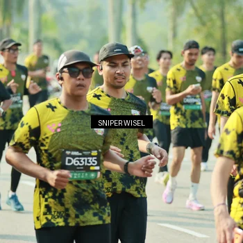 Runner Photo 6149192