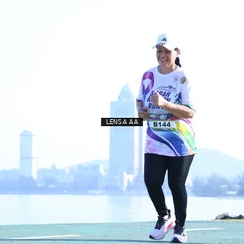 Runner Photo 6149305