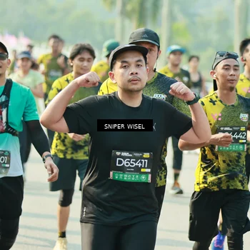 Runner Photo 6149344